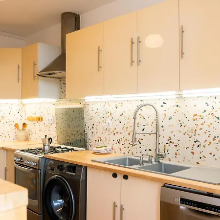 Lecoq Sablon Apartmán *