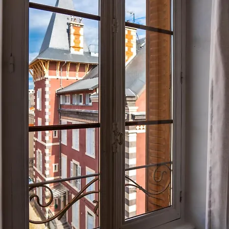 Lecoq Sablon Apartmán *